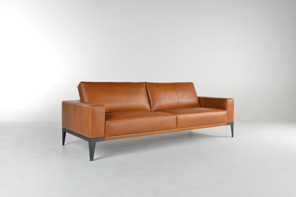 Cognac bank in uw interieur: zo creëert u de perfecte styling