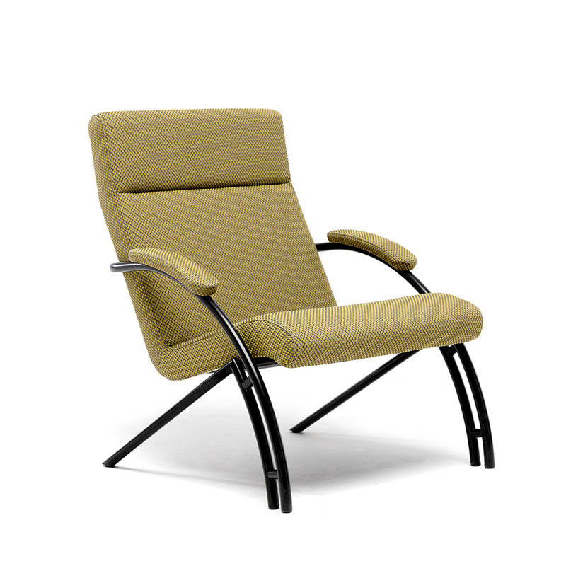 Cloak 1150-A fauteuil