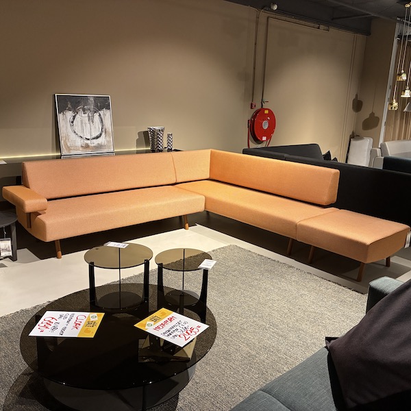 Cloak Bow Oranje Hoekbank