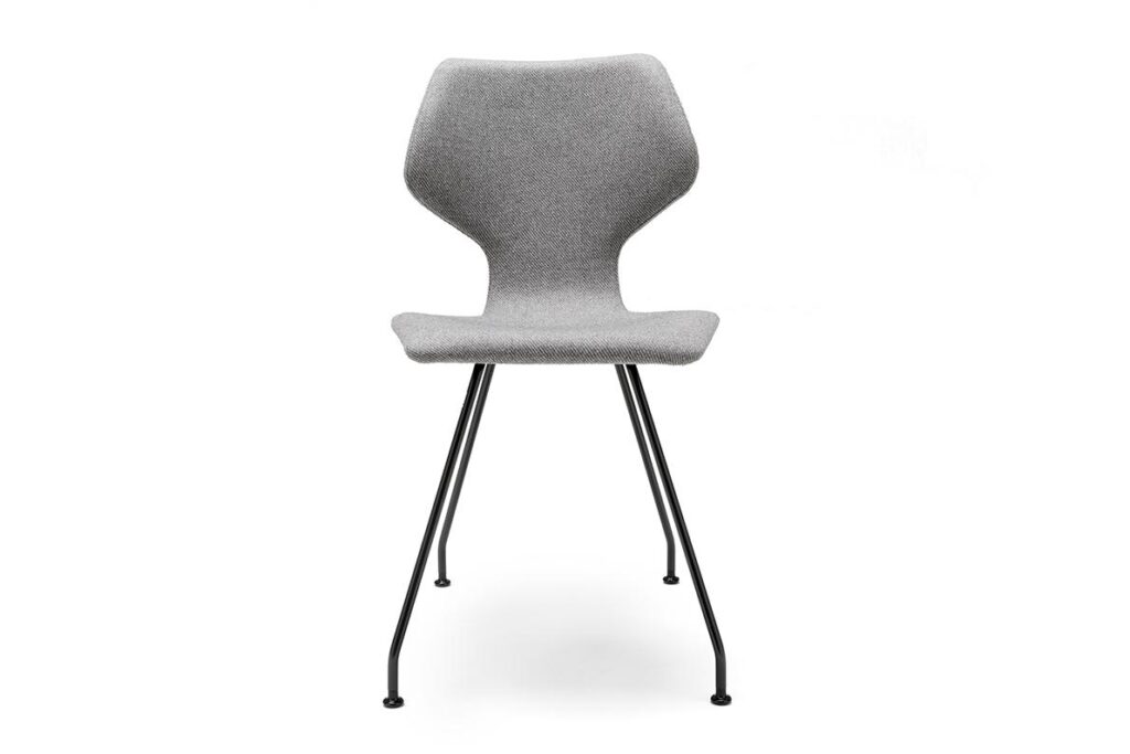 Design on stock – Eetkamerstoel Cavalletta