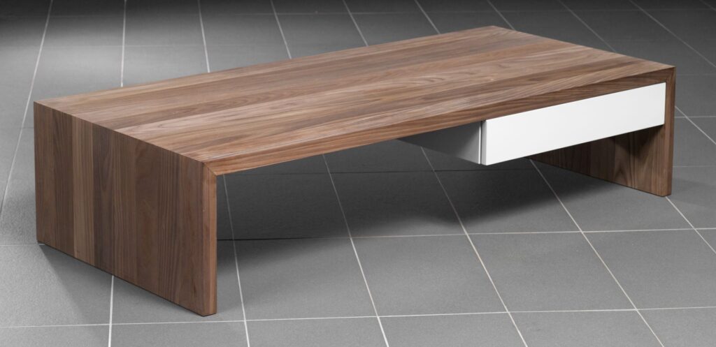 Interstar Zwaluw tafel