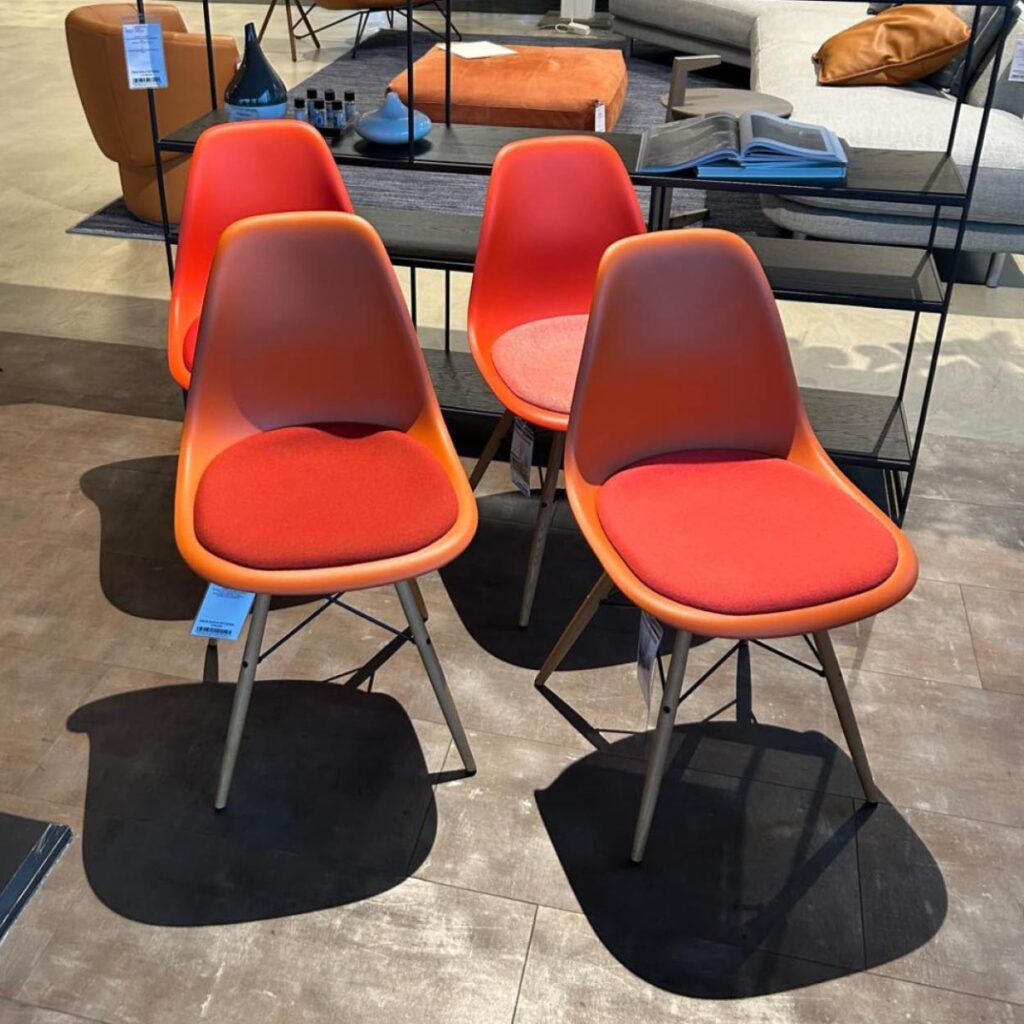 Vitra Plastic Chair DSW Set Rood